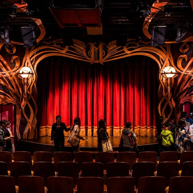 theatrical-interior-design-china-inusual.